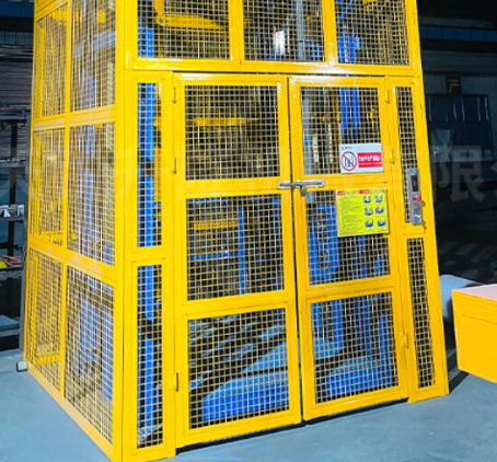 索县货梯可以安装在室外吗